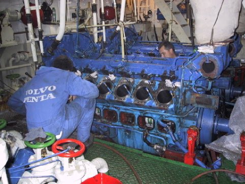 Imagen de Capitol 8 - 2001